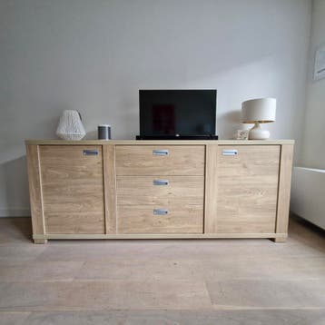 Dressoir met 3 lades en 2 kastjes