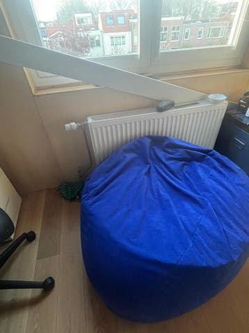 Blauwe zitzak, gratis