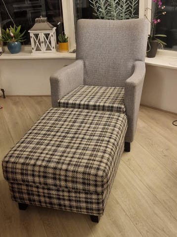 GRATIS stoel met poef!