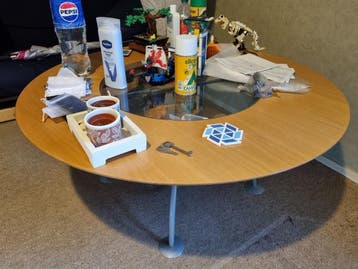 GRATIS Grote Ronde Salontafel met Glasplaat