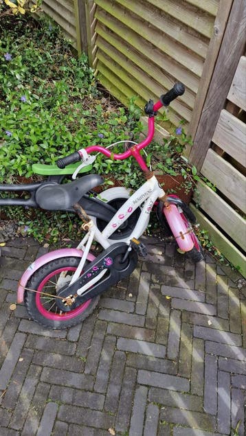 Kinderfietsje roze/wit