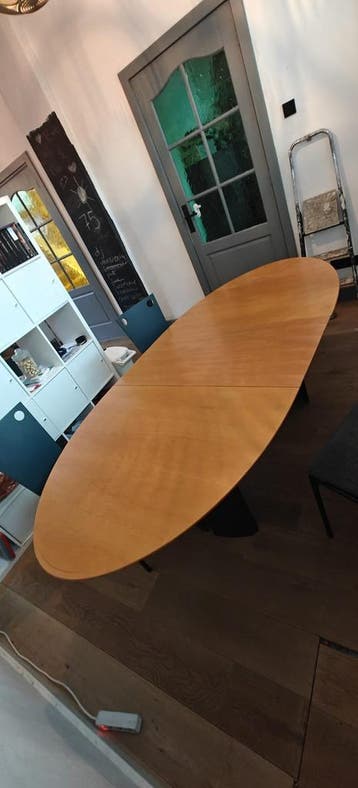 Gratis Ovale eettafel