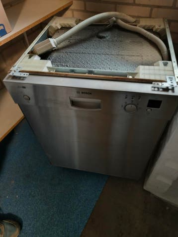 Inbouw vaatwasser, ik weet niet of deze het nog doet.