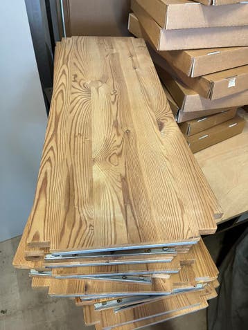 Lundia kast - 4 staanders (200cm) + 20 leggers (100cm)