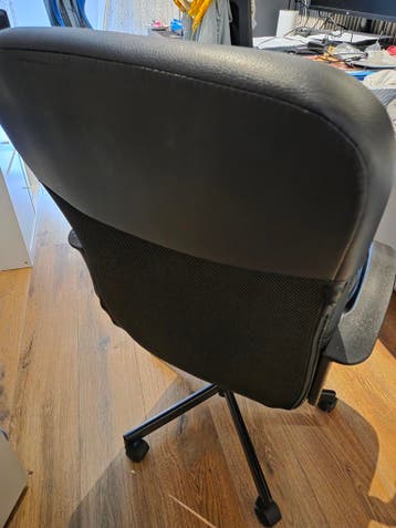 Ikea bureaustoel gratis gebruikt