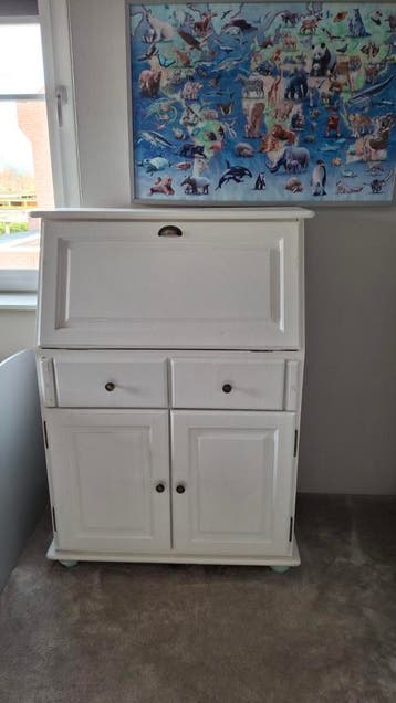 Wit secretaire kastje opknapper gratis