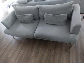 Gratis nette bank beige 205x90 zonder vlekken of kuilen