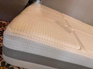 Gratis af te halen: 1-persoons boxspring onderstel 80x200cm