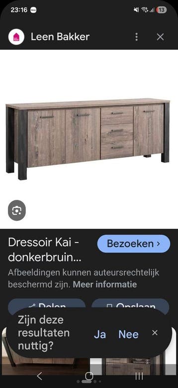 Dressoir met houtlook, drie lades en drie deuren