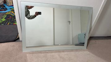 GRATIS Badkamer spiegel 105x71cm