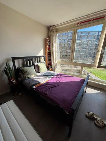 Ikea HEMNES bed 140x200