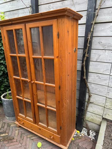 Kast gratis af te halen