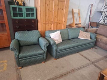 Gratis tweezitsbank en fauteuil