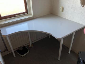 Grijs bureau *** GRATIS ***