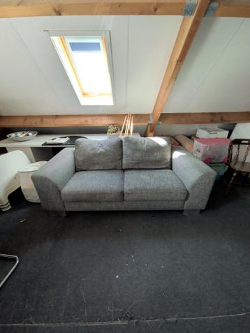 Grijze zitbank 2 persoons