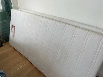 2 matrassen 90x200 cm met afritsbare hoes