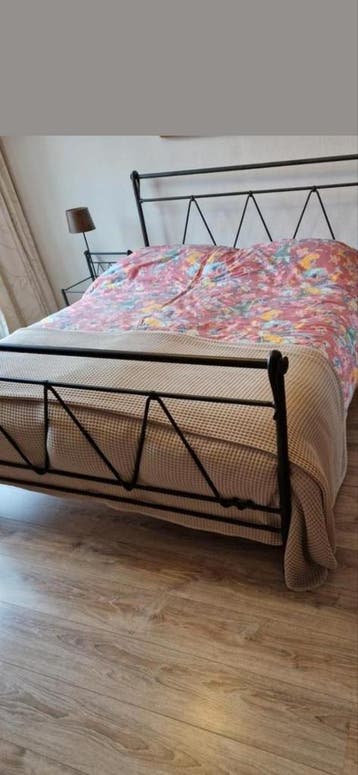 Compleet tweepersoonsbed 160x200 cm - Zwart metaal