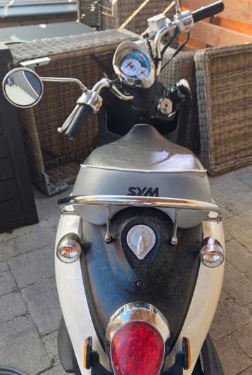 Sim Myo 2010 - Gratis afhalen voor onderdelen