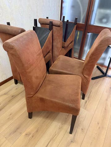 Set van 6 bruine eetkamerstoelen