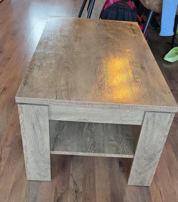 Nette salontafel in zeer goede staat