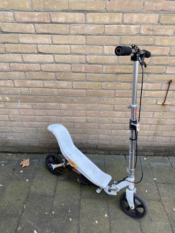 SLOOP Space Scooter  voor opknappen / onderdelen