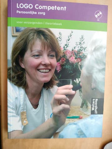 Theorieboek verzorgenden (LOGO Competent) met CD