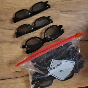 Gratis 3D bioscoop brillen klein en groot