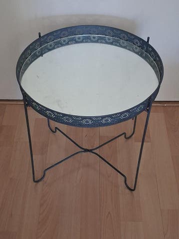 Bijzettafeltje voor de liefhebber