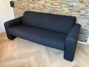 Artifort C691 bank, zwart