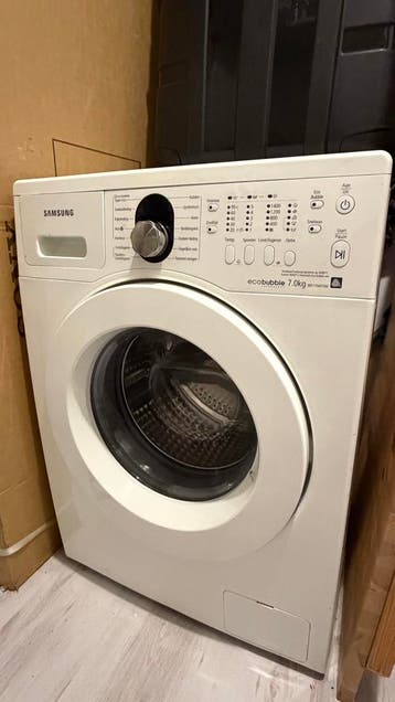 Half-broken Samsung washing machine