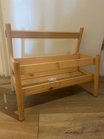 Houten boekenrek / tijdschriftenhouder