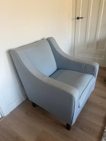 GRATIS: 2 Lichtblauwe fauteuils
