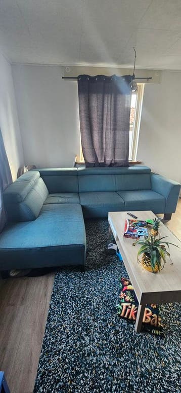 Hoekbank met verstelbare hoofdleuning - GRATIS