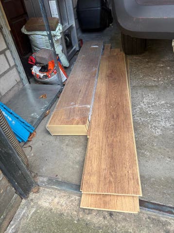 Ongebruikte verpakking laminaat - gratis af te halen