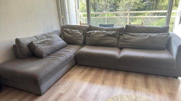 Gratis hoekbank z.s.m. ophalen