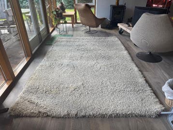 Hoogpolig wollen tapijt (185 x 285 cm) - gratis op te halen