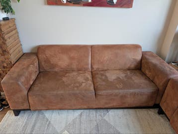Bankstel 2 en 2,5 zits in bruine leerlook.