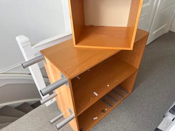 Ikea kastjes met 8 lades en 3 deurtjes en 6 legplanken