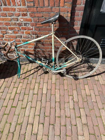 Giant racefiets frame met onderdelen