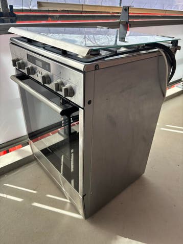 Siemens Gasfornuis met Oven - GRATIS