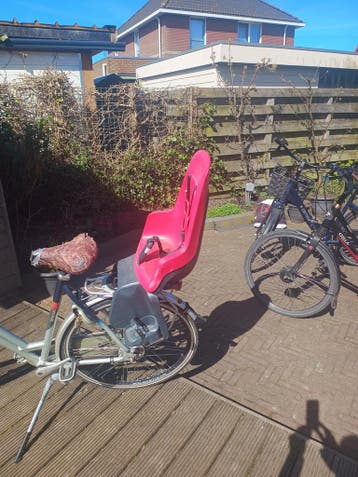 Gratis bo-bike fietsstoeltje!