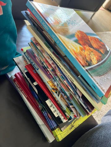 Heel veel kookboeken