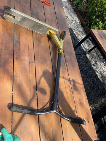 Gratis step - mist een wieltje