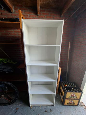 Witte IKEA kast - Gebruikt, nog in prima staat