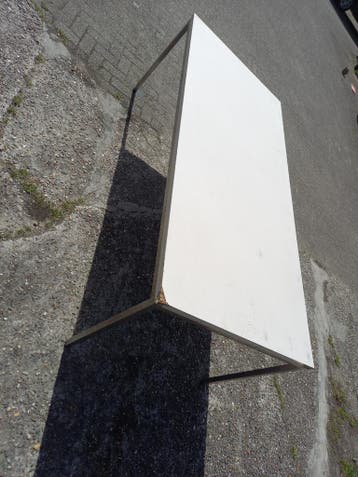 Tafel 215 x 98 cm, hoogte 75 cm
