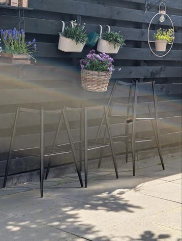 Gartis 4x barkruk onderstel