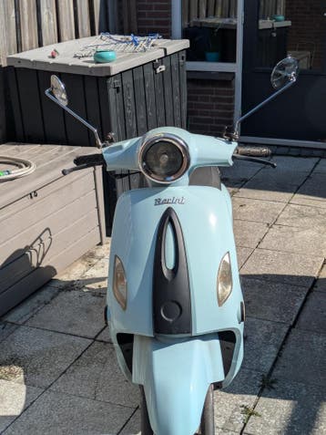 Scooter voor een doe het zelfe