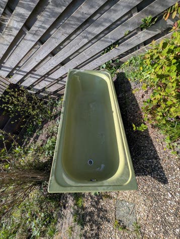 Jaren 70 groene metalen badkuip