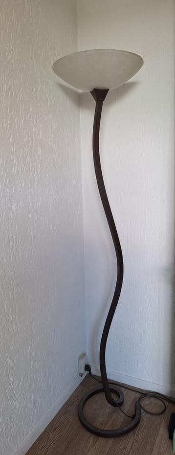 Staande dimbare lamp