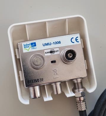 Kabel TV/Radio/Data Splitter - UM-1006
